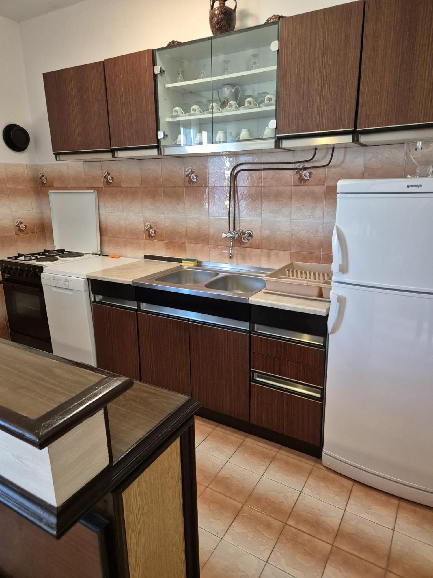 Apartmani Ino Škrip Buitenkant foto