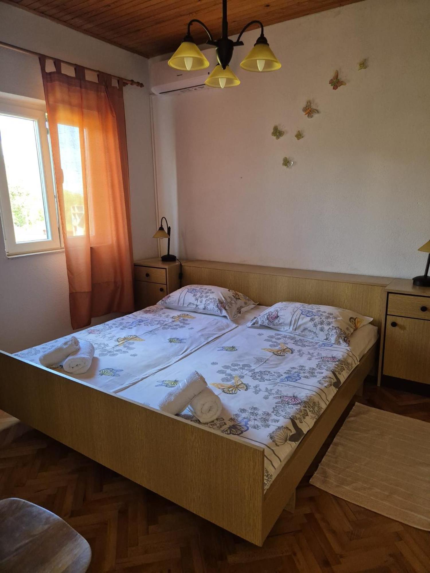 Apartmani Ino Škrip Buitenkant foto