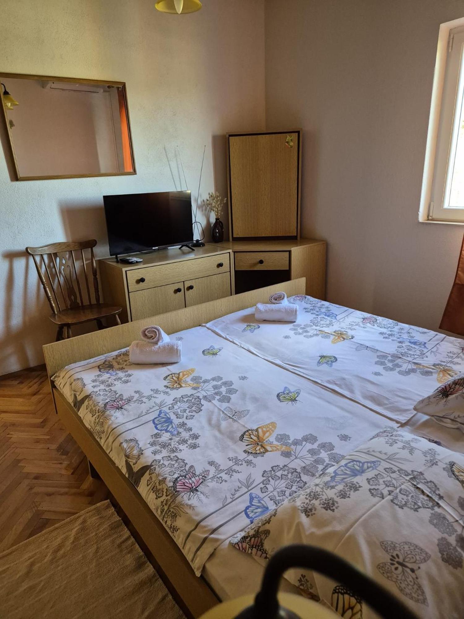 Apartmani Ino Škrip Buitenkant foto