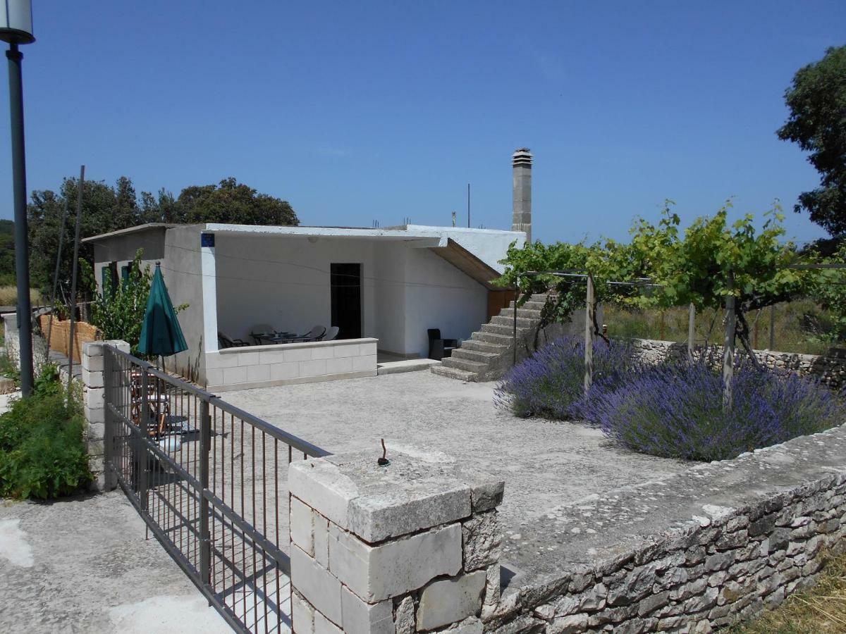 Apartmani Ino Škrip Buitenkant foto